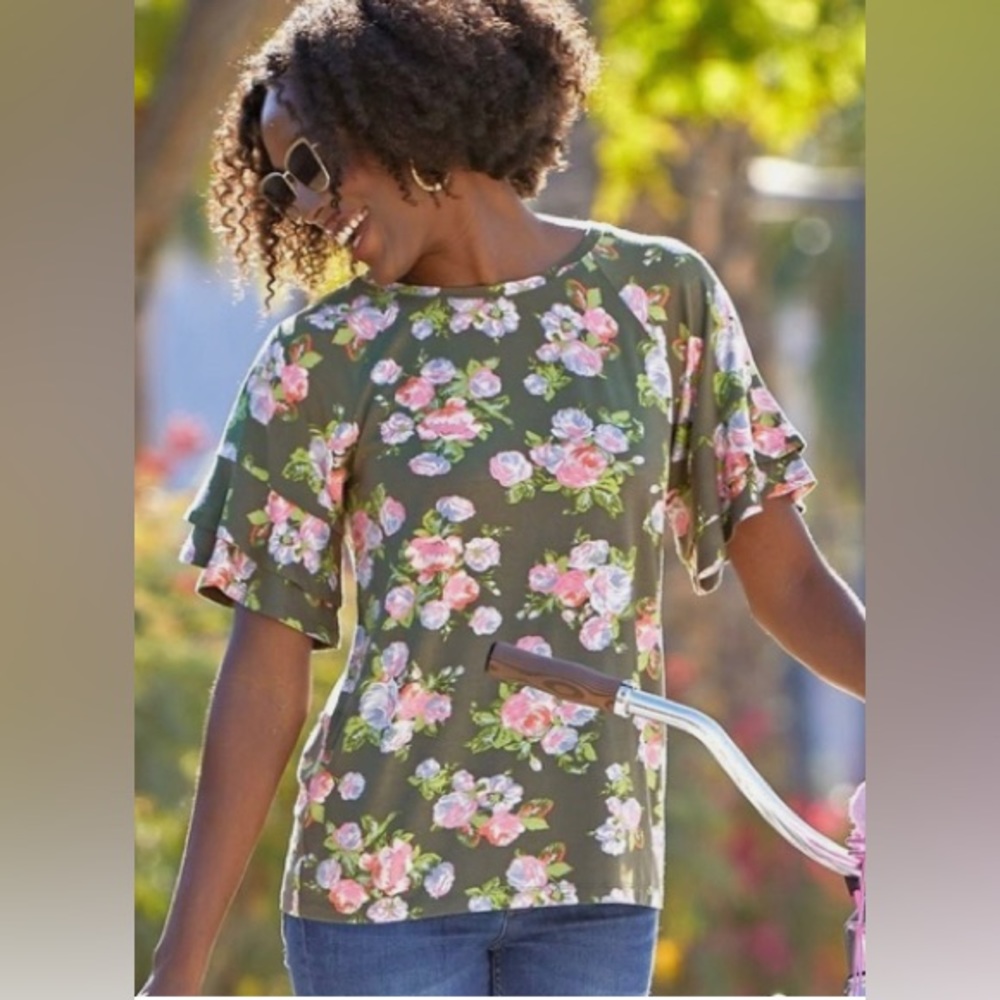 Women’s Matilda Jane top size small.